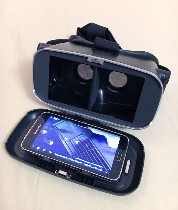 Фото 2. VR-очки – вид изнутри